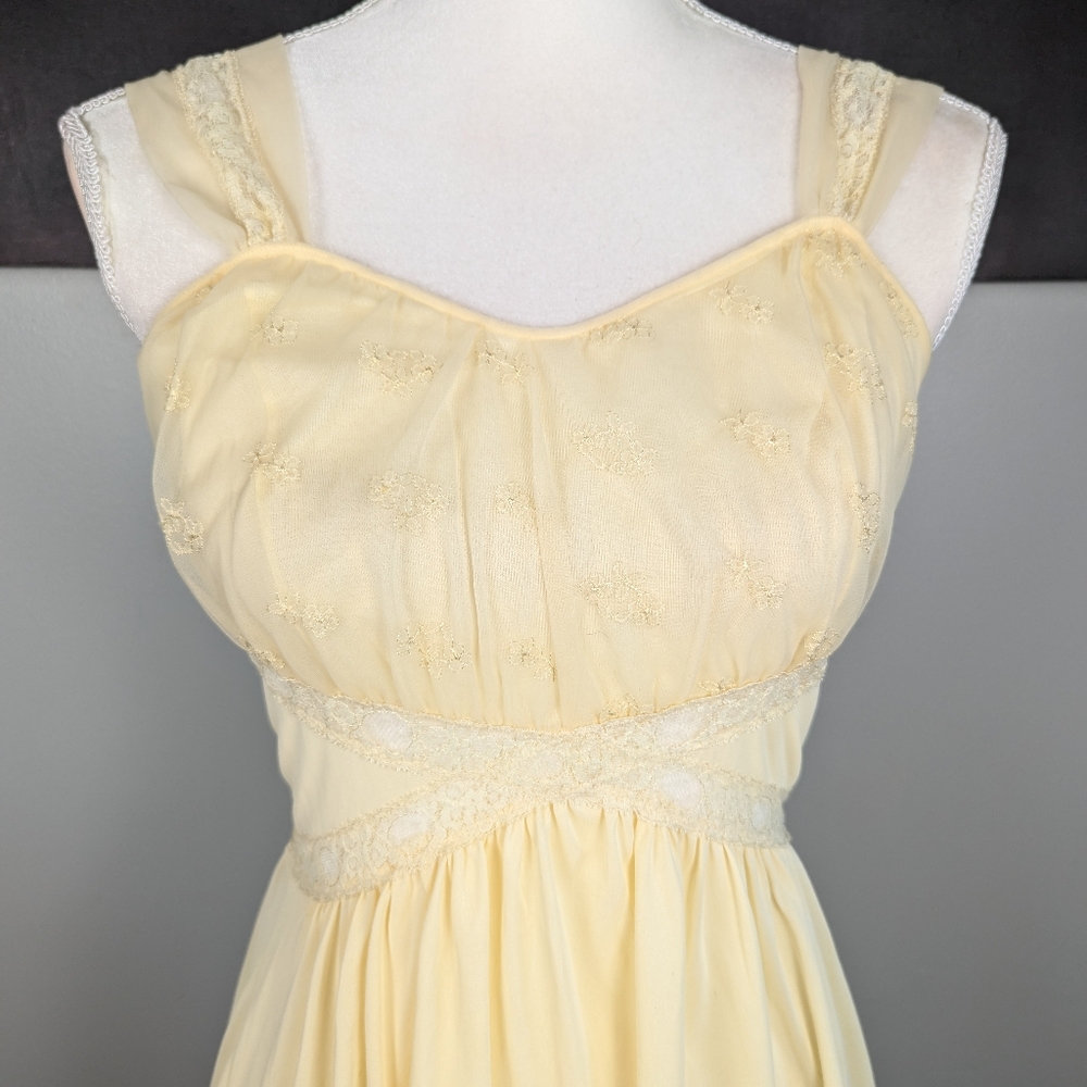 Vintage yellow dress